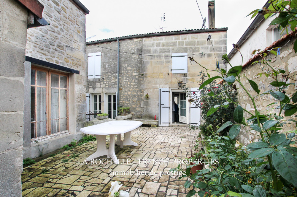 Property for sale - Maison Saint-Agnant MR-206