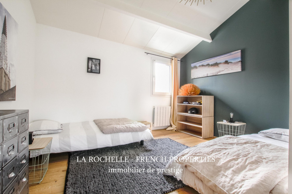 Property for sale - Duplex La Rochelle MR-182