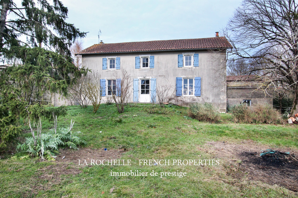 House for sale Deux-Sèvres / NIORT et sa région / Bougon