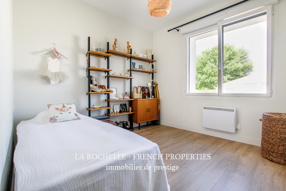 Property for sale - Maison Rochefort CG-287