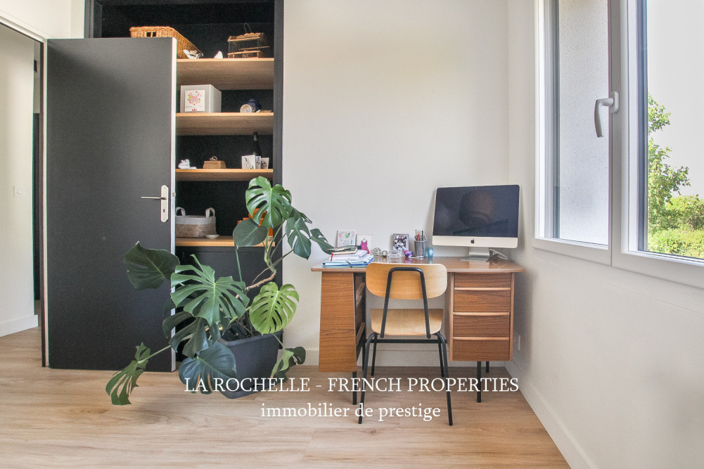 Property for sale - Maison Rochefort CG-287
