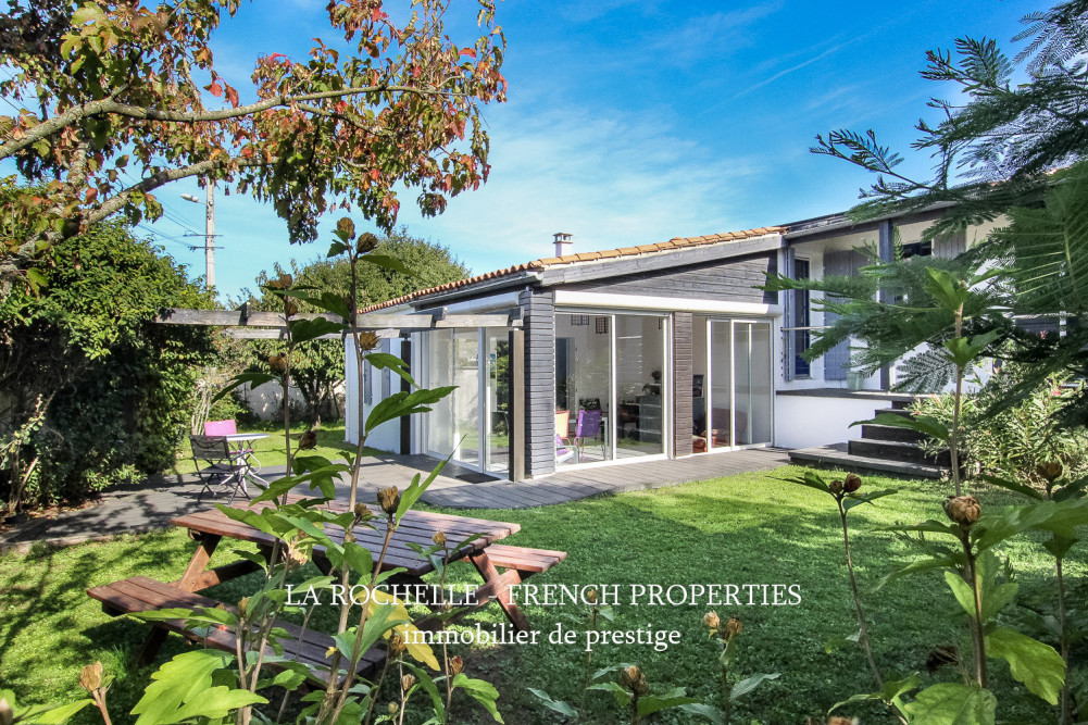 Property for sale - Maison La Rochelle CG-293