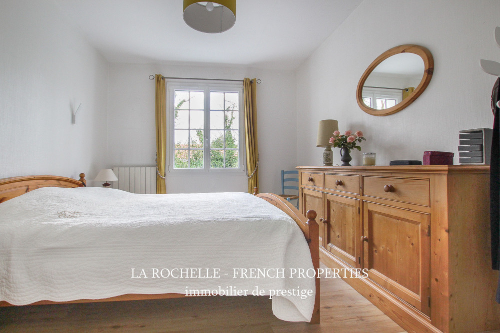 Bien à vendre - Maison Croix-Chapeau CG-291