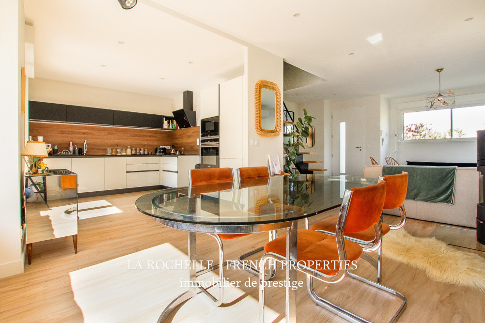 Property for sale - Maison Rochefort CG-287