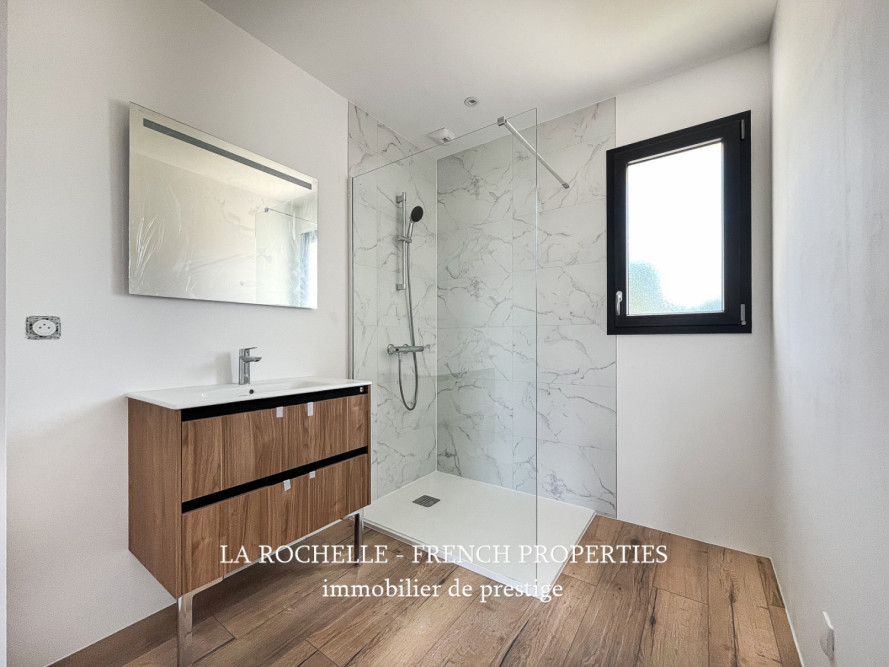 Property for sale - Maison Le Thou CG-266