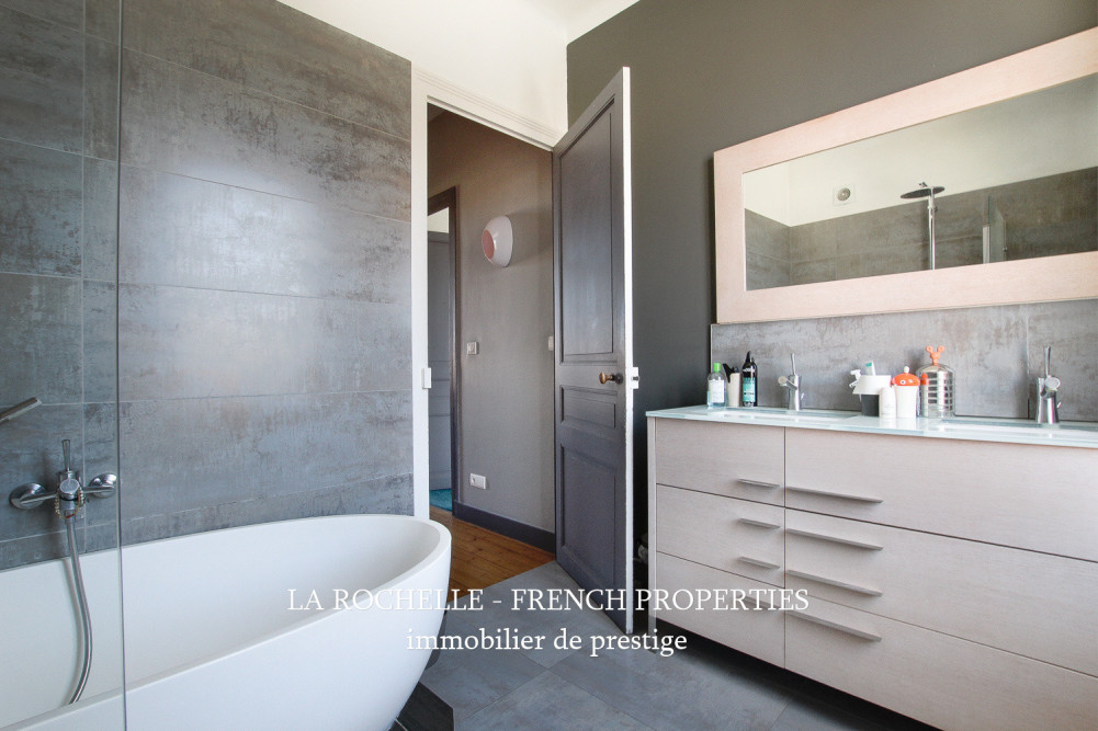 Bien à vendre - Maison La Rochelle MR-227