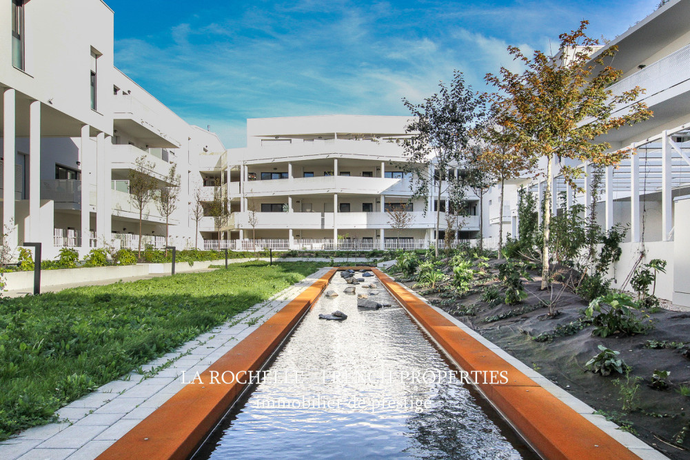 House for sale Charente-Maritime / La Rochelle et sa région / La Rochelle