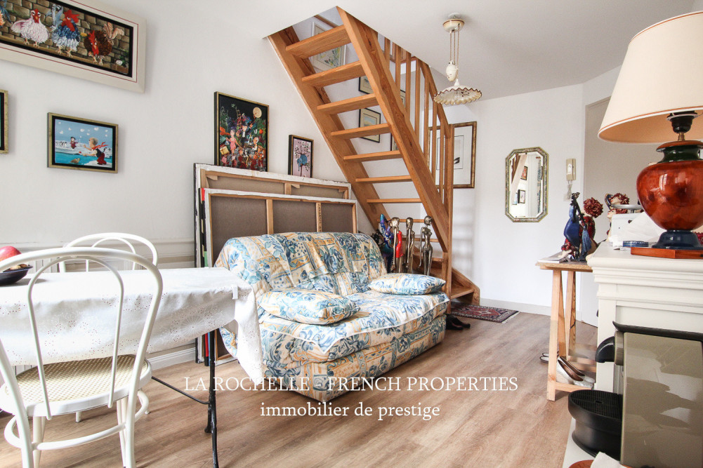 Bien à vendre - Immeuble Saintes CGP-228