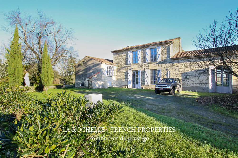 Bien à vendre - Maison Fontenay-le-Comte CG-263