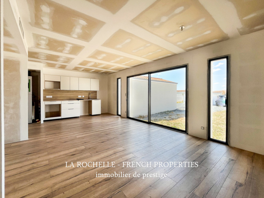 Property for sale - Maison Le Thou CG-266