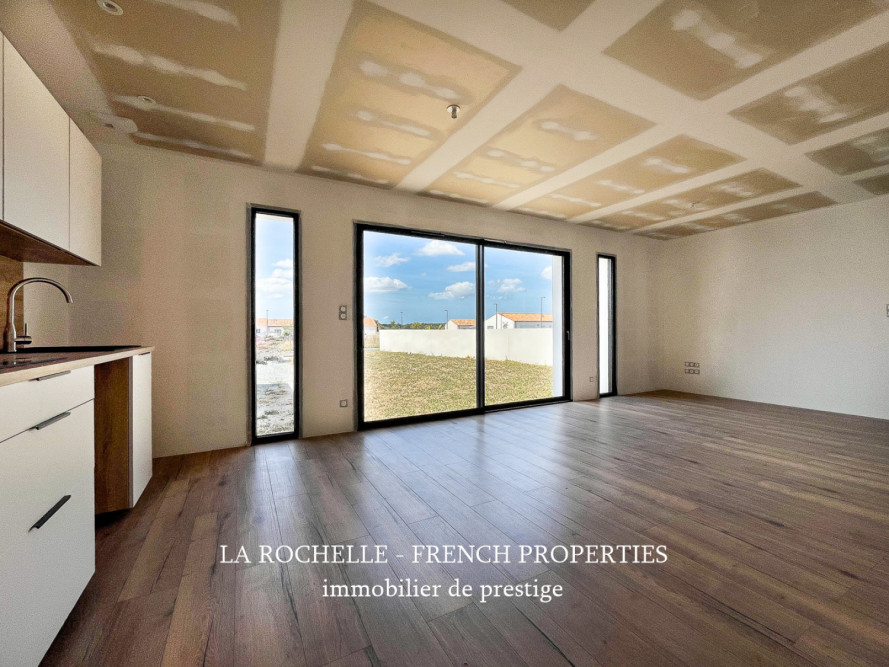 Property for sale - Maison Le Thou CG-266