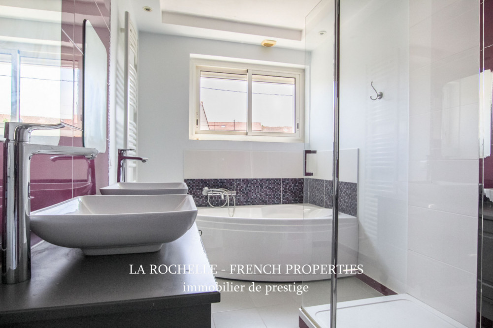 Bien à vendre - Maison La Rochelle CG-186