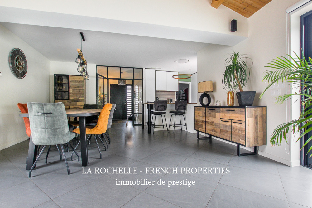 Bien à vendre - Maison Dompierre-sur-Mer CG-289