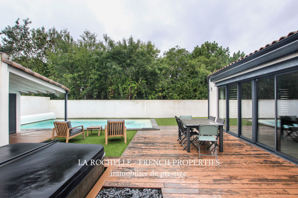 Bien à vendre - Maison Dompierre-sur-Mer CG-289
