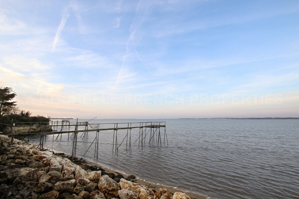 Maison à vendre Charente-Maritime / La Rochelle et sa région / Port-des-Barques