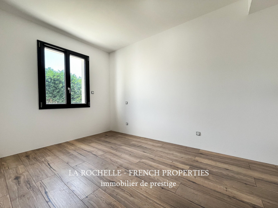 Property for sale - Maison Le Thou CG-266