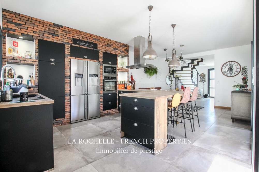 Property for sale - Maison La Rochelle CG-191