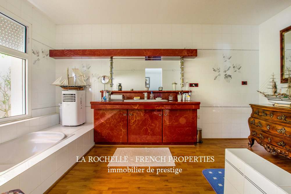 Bien à vendre - Maison La Rochelle CG-279